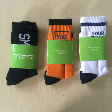 Quality Average size socks Pairs Types Mixed Cotton deisng words Skateboarding Socks Men Brand Socks Sports Basketball Socks